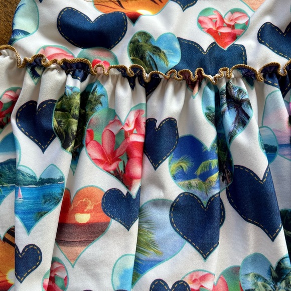 Fun little bathing suit cover up size m - Picture 2 of 3